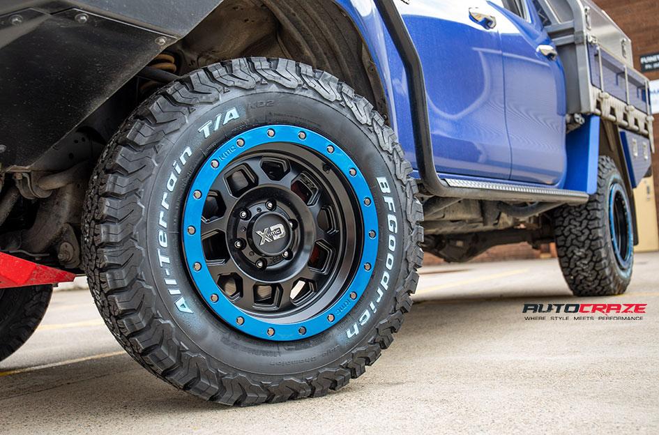 TOYOTA HILUX N80 4WD RG2 SATIN BLACK